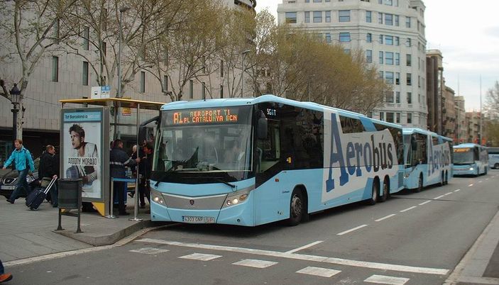 Les 5 transferts aéroport pour un EVJF à Barcelone !